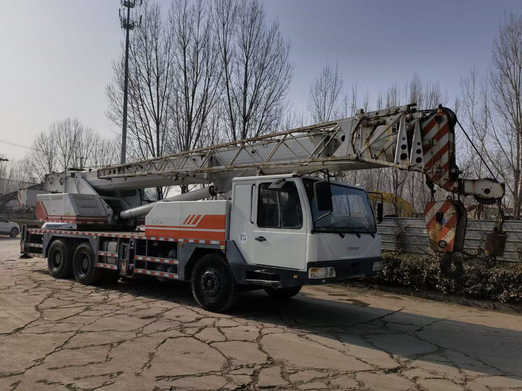 Máquina de guindaste usada de 25 toneladas com 1010KN.M Max. Carga de elevação