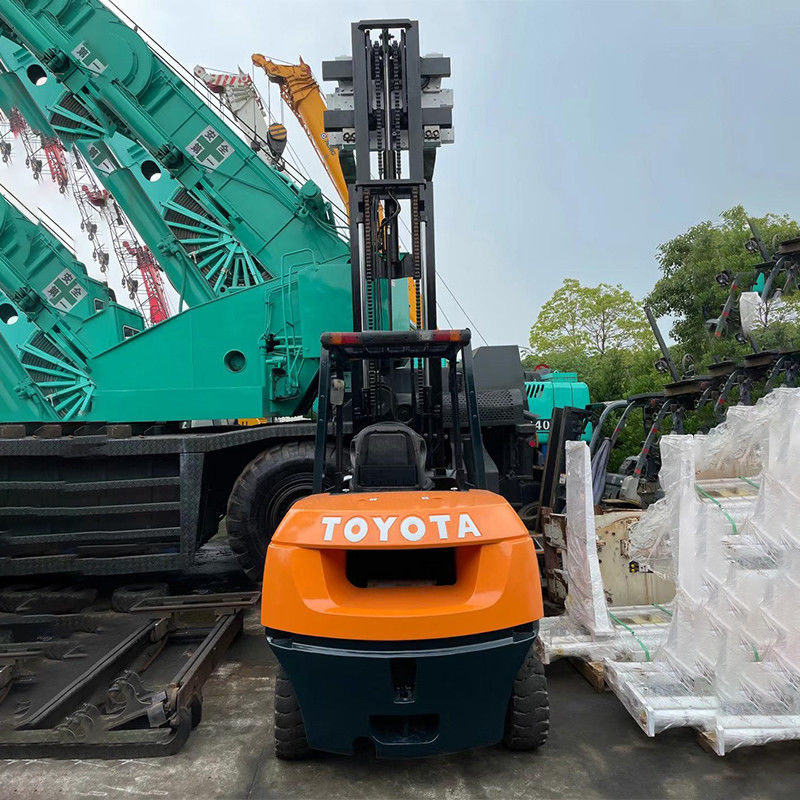 Versátil 3.5t Usado em Minas em Elevador Forquilho de 4 rodas Toyota Diesel para Manuseio de Materiais
