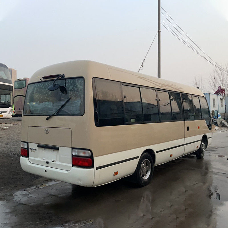Minibus de segunda mão de 16-30 lugares com potência diesel e capacidade de motor de 6-8L