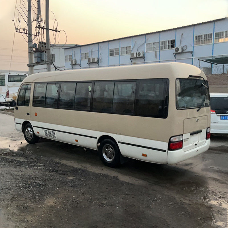 Minibus de segunda mão de 16-30 lugares com potência diesel e capacidade de motor de 6-8L