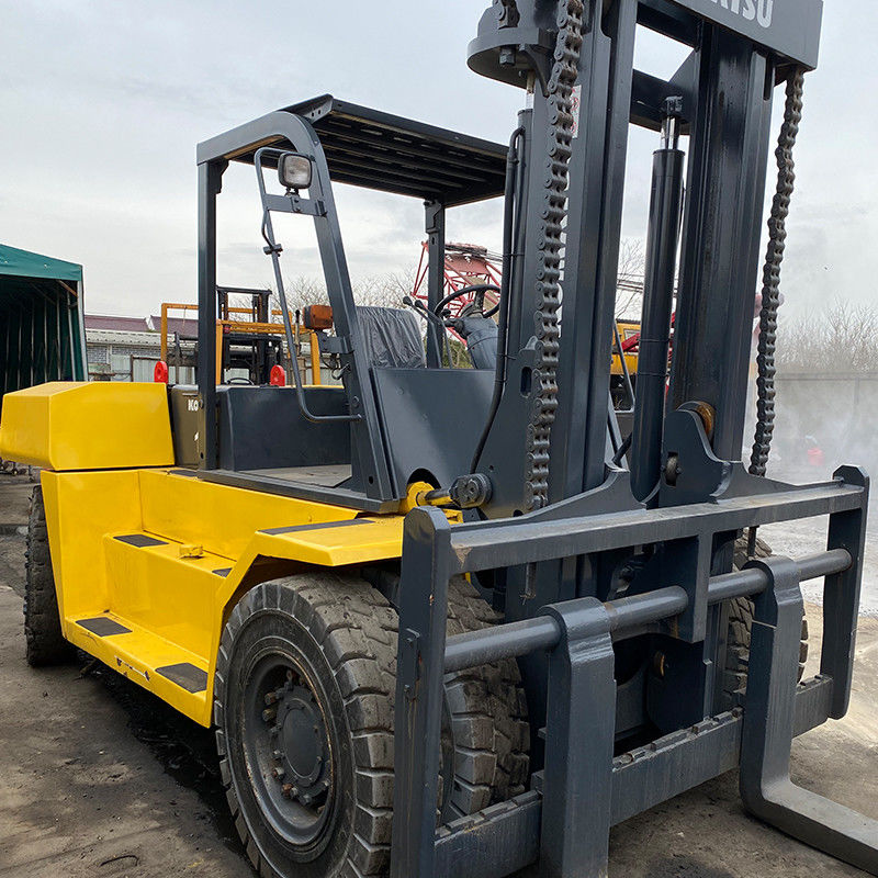 Carregadeira Komatsu Diesel usada para contêineres de 12-16 toneladas comprimento do garfo 1070 mm largura do garfo 150 mm
