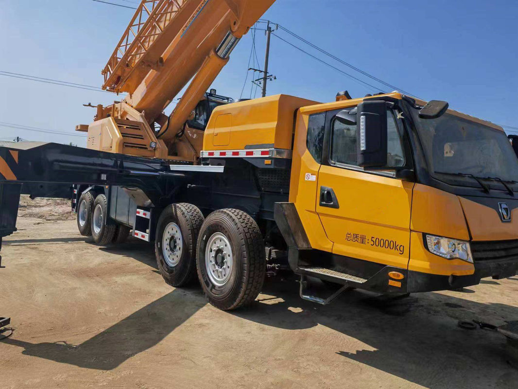 2 RPM Velocidade de rotação XCT130 130 toneladas Cranes de caminhão Braço telescópico Cranes de caminhão usados