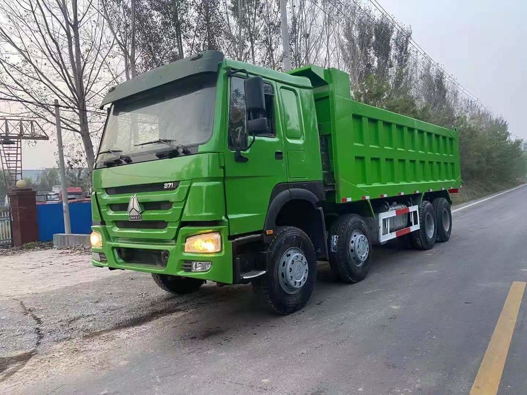 Sistema Multimédia Nenhum Sinotruk HOWO 371HP camiões usados 8*4 para construção de minas