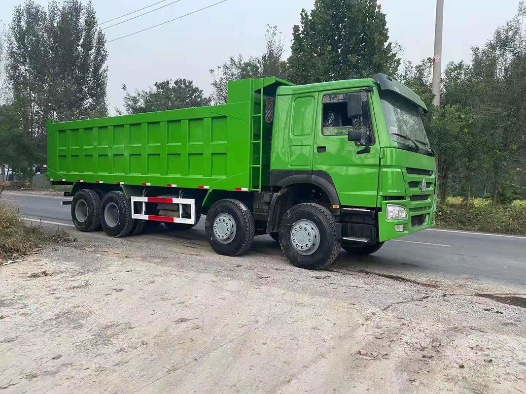 Sistema Multimédia Nenhum Sinotruk HOWO 371HP camiões usados 8*4 para construção de minas