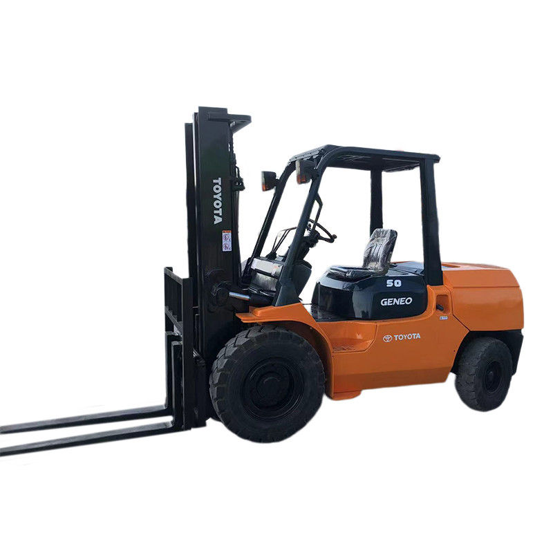 2001-4000 Horas de Trabalho 5 toneladas Toyota em segunda mão Usado em empilhadeira com 560 mm sobreposição frontal