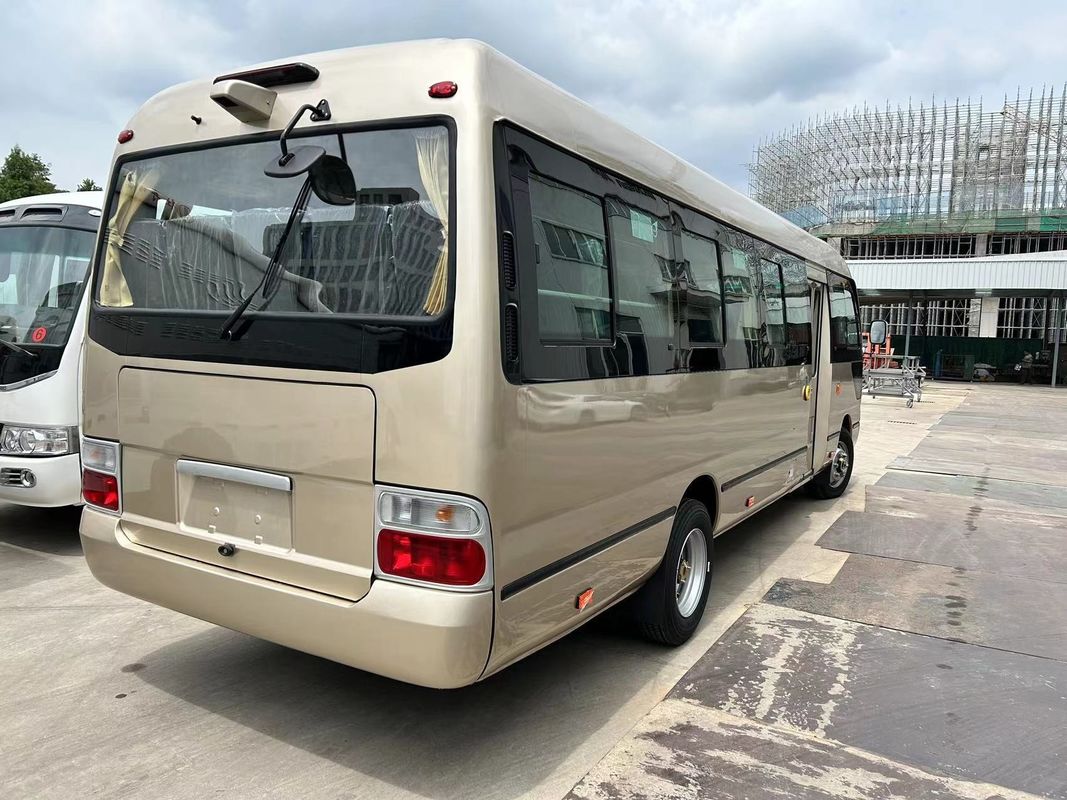 16 lugares com direção esquerda Minibus Van com transmissão manual e capacidade de motor de 4L