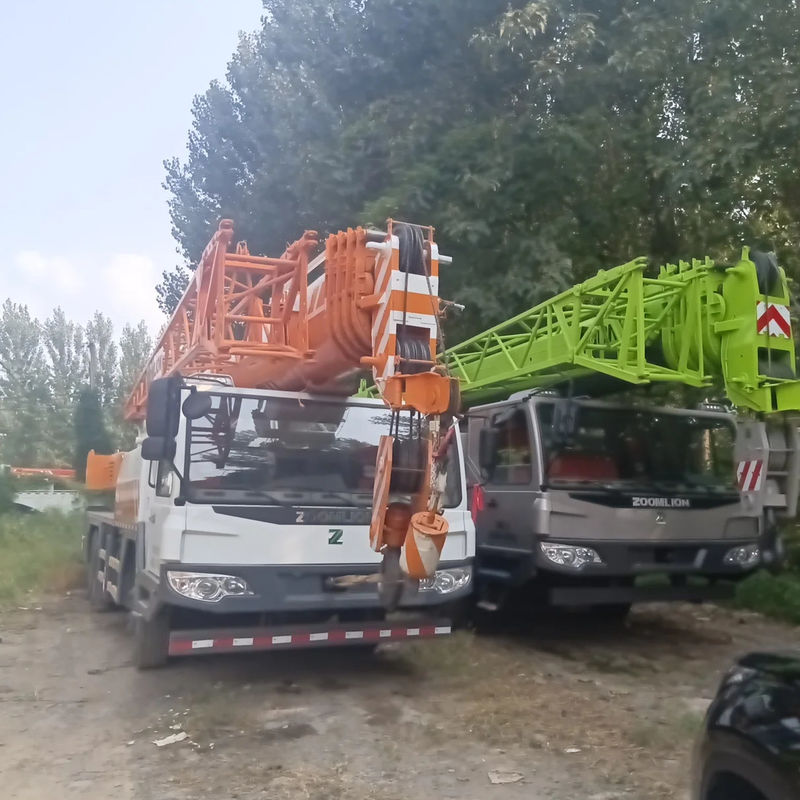 Cran Zoomlion de 35 t Cran de 30 t Equipamento de elevação Cran de caminhão Cran com 10000 kg de peso