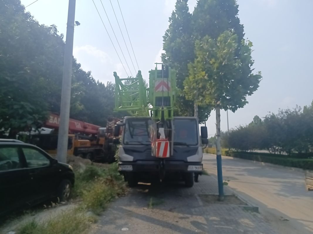 50 toneladas 55 toneladas guindastes de camiões guindastes telescópicos utilizados Outros motores Outros cilindros hidráulicos