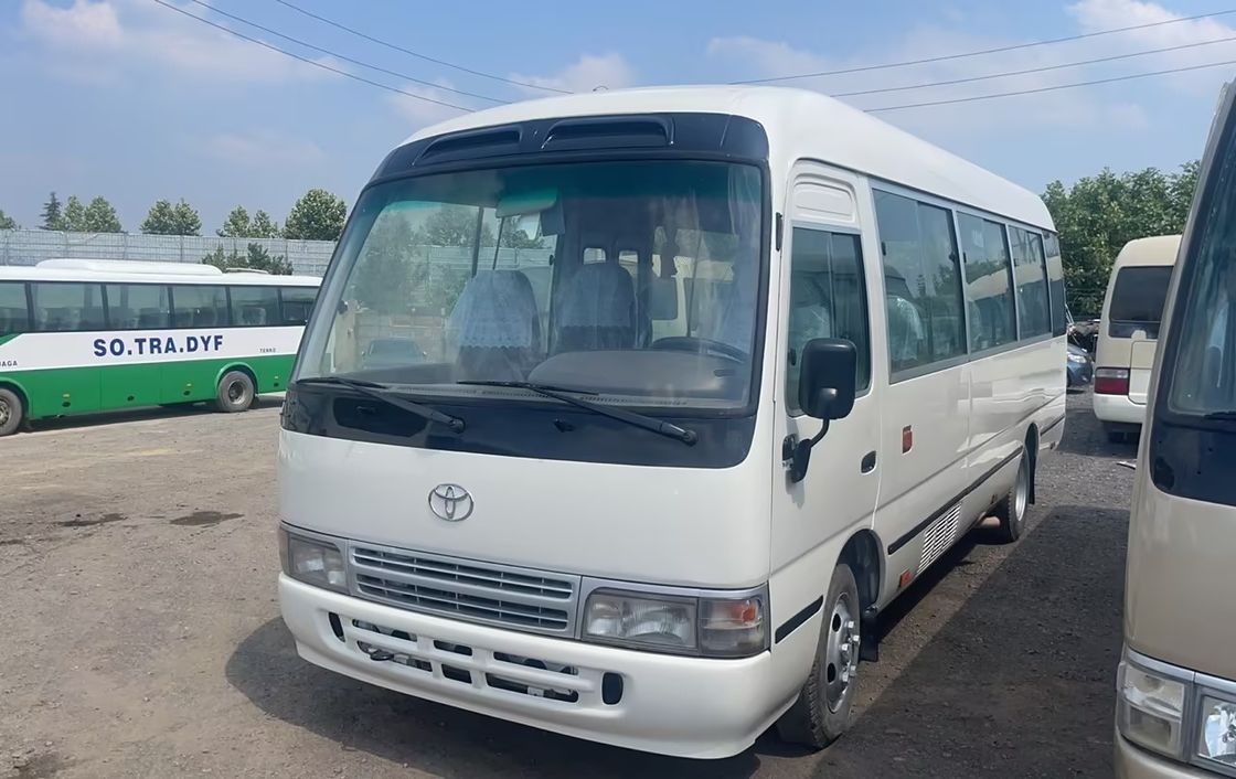 23-30 Assentos Usados Toyota Coaster Bus com motor diesel a preços acessíveis e capacidade de assentos