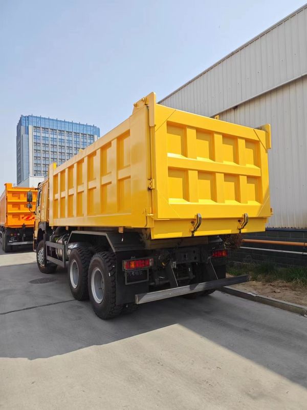 25-30t 7500*2450*3450mm Usado Howo Truck Howo Dump Truck em e 7500*2450*3450mm Tamanho