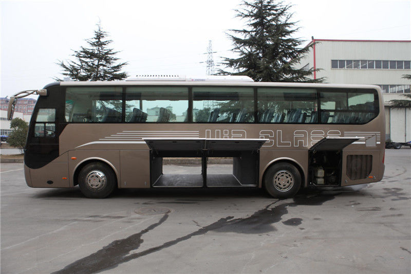 10490mm comprimento Dongfeng Chaolong Lhd 45 lugares autocarro de luxo com bom e motor diesel