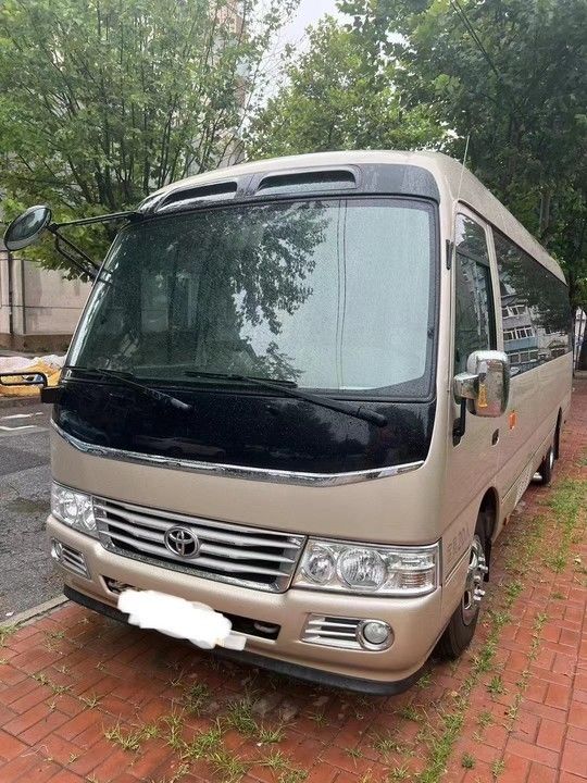 30 lugares Diesel Toyota Coaster Bus para Turistas Luxury Bus Standard de emissões Euro 3