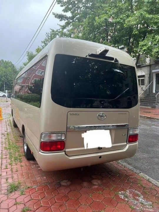 30 lugares Diesel Toyota Coaster Bus para Turistas Luxury Bus Standard de emissões Euro 3