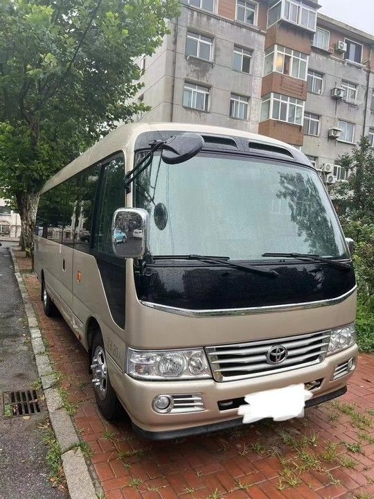30 lugares Diesel Toyota Coaster Bus para Turistas Luxury Bus Standard de emissões Euro 3