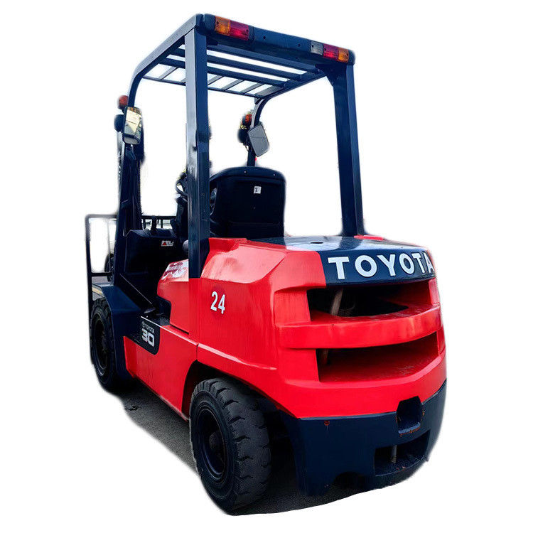 Elevador de forks diesel de 3 toneladas Elevador de forks Toyota usado com bons preços e tipo de potência 8F30