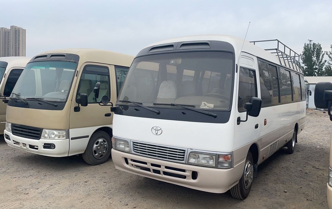 Autobus diesel Toyota Coaster de luxo usado de 30 lugares para o padrão de emissões Euro 3