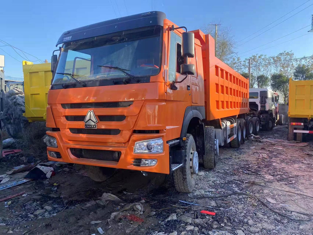 16 Número de pneu LHD SINO Caminhão de descarga usado HOWO 8X4 Caminhão de descarga pesado com caixa de engrenagens HW