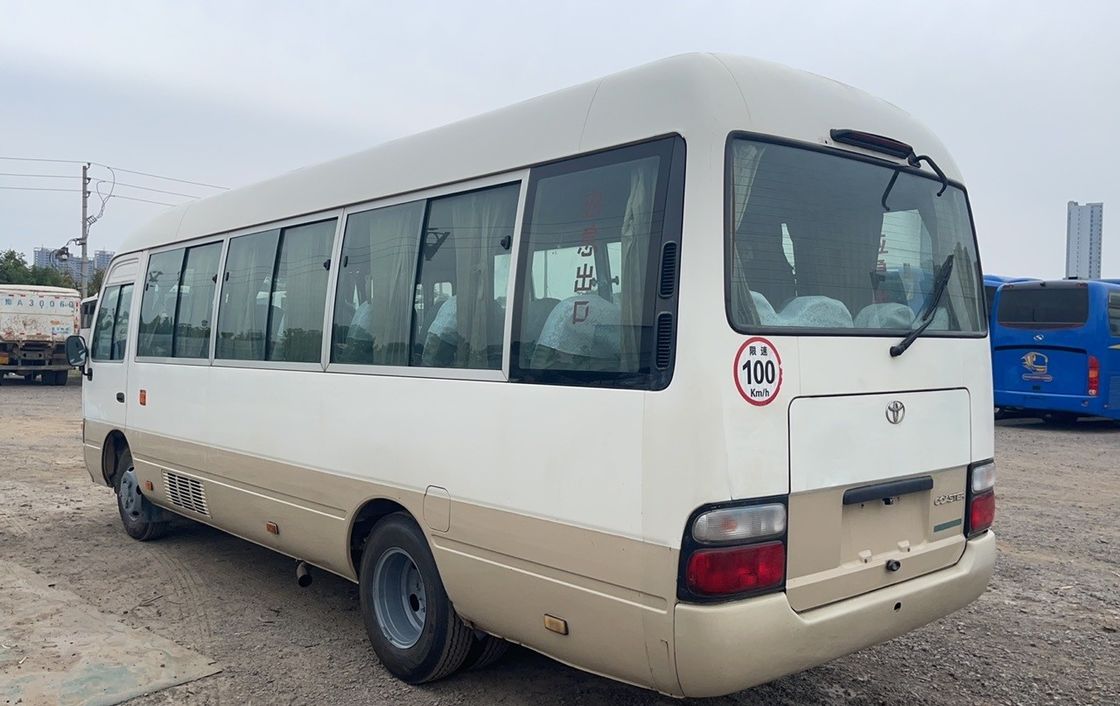 2022 Toyota Coaster Bus 30 lugares com direção esquerda e tipo de combustível diesel
