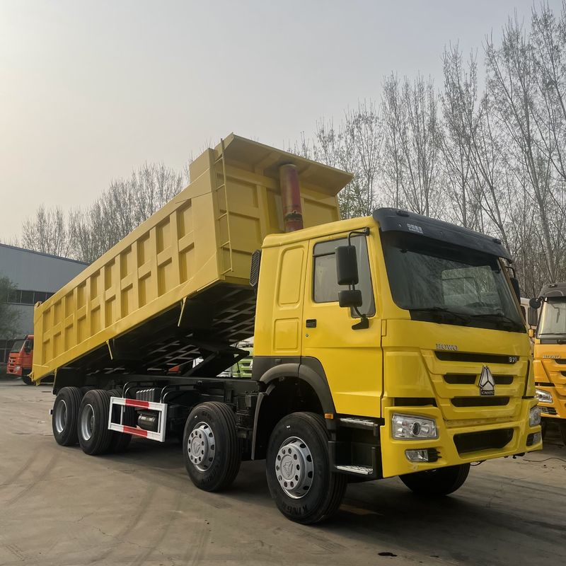RHD SINO HOWO 8X4 Caminhão de descarga usado pesado G.V.W. 31T caixa de velocidades FAST12JSXD240T