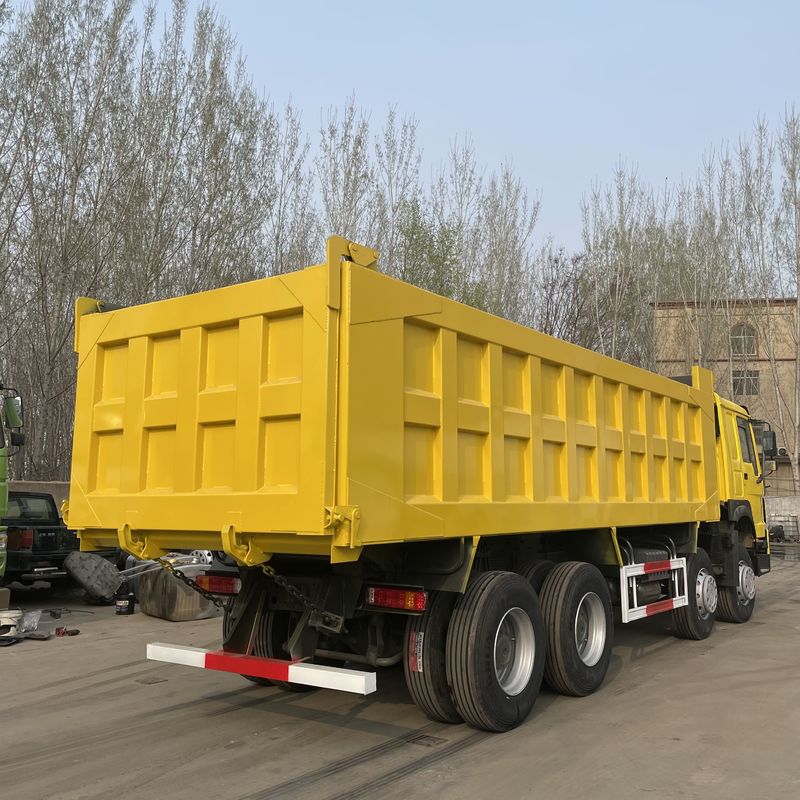 RHD SINO HOWO 8X4 Caminhão de descarga usado pesado G.V.W. 31T caixa de velocidades FAST12JSXD240T