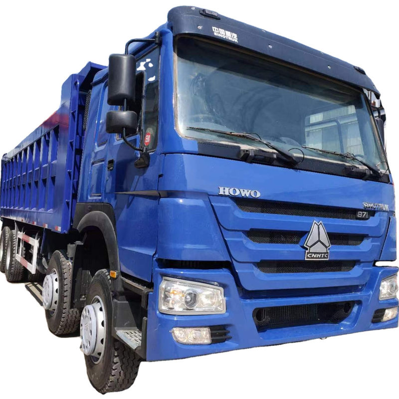 7300*2300*1500 Tanque de carga usado HOWO 8X4 Caminhão de descarga pesado RHD Caminhão de descarga diesel