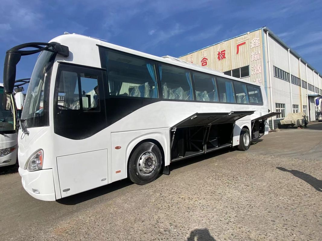 48 1 lugares Direção esquerda Autobus de passageiros Euro 3 Padrão de emissões e transmissão manual