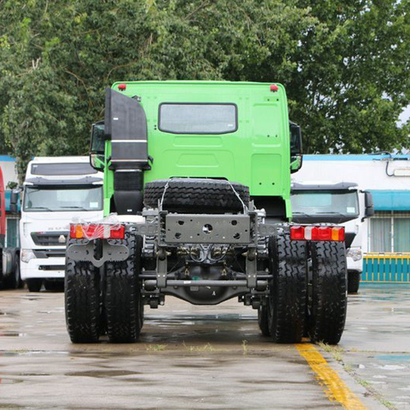 400hp 6X4 5,8m HOWO Utilizado camião de descarga de descarga com e 5,3-6,2M Tanque de carga comprimento