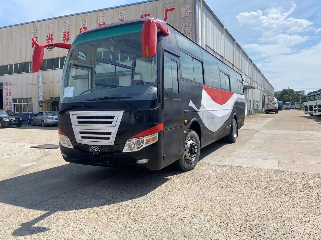 Ônibus Youtong usado 65 lugares Ônibus diesel de 12 metros com direção direita e direção hidráulica