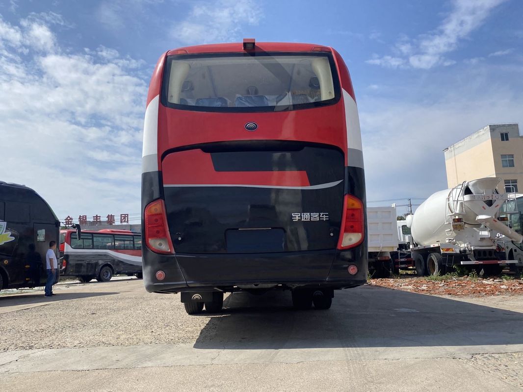 Ônibus Youtong usado 65 lugares Ônibus diesel de 12 metros com direção direita e direção hidráulica