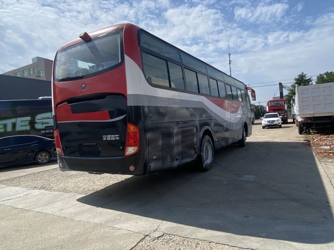 Ônibus Youtong usado 65 lugares Ônibus diesel de 12 metros com direção direita e direção hidráulica