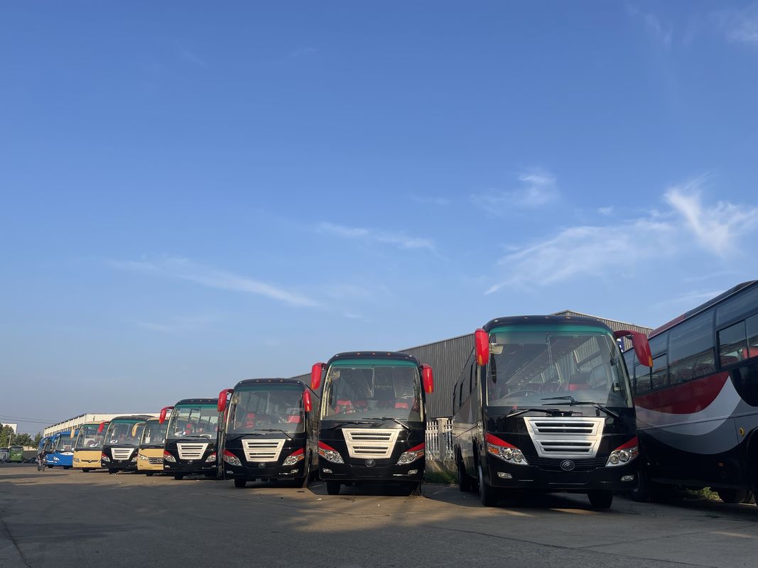 2024 Usado Yutong Bus Luxury 2 2 Layout Ônibus de passageiros com 54 lugares e tipo de combustível diesel