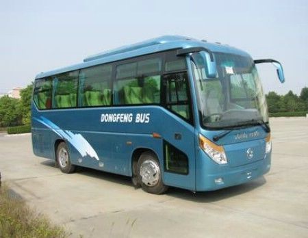 Autocarros de 12 m com motor traseiro remodelados e equipados com ar condicionado de acordo com as exigências do cliente