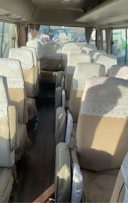 Turbo Charger Motor Diesel Toyota Coaster Bus 20-23 Assentos Direção Esquerda Carrinha de passageiros