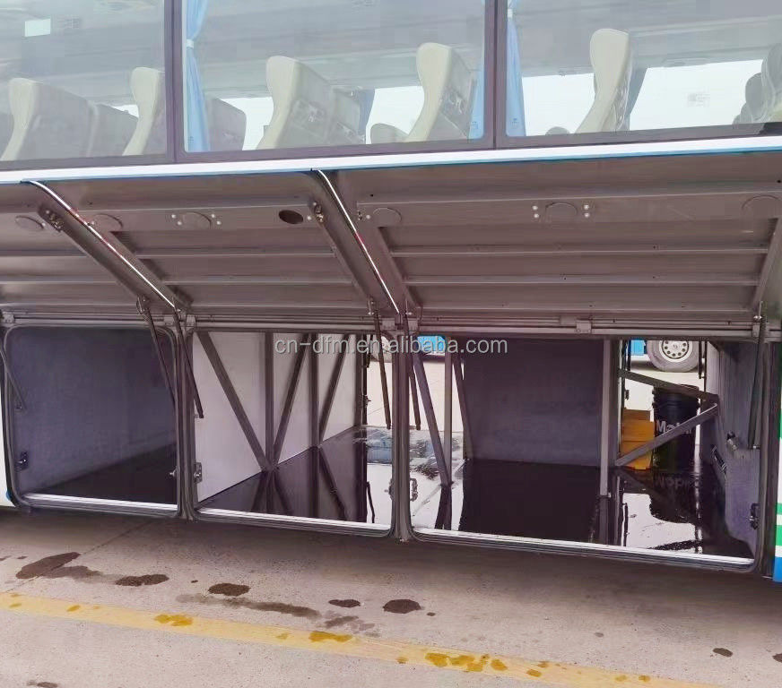 Ajuste manual do assento do motorista Yutong 50 lugares ônibus usado para os países africanos