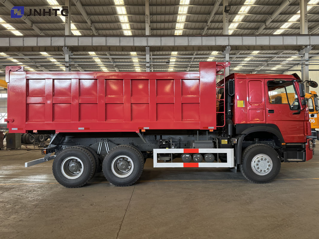 LHD SINOTRUCK HOWO 6x4 Caminhão de carga Euro 2 380hp
