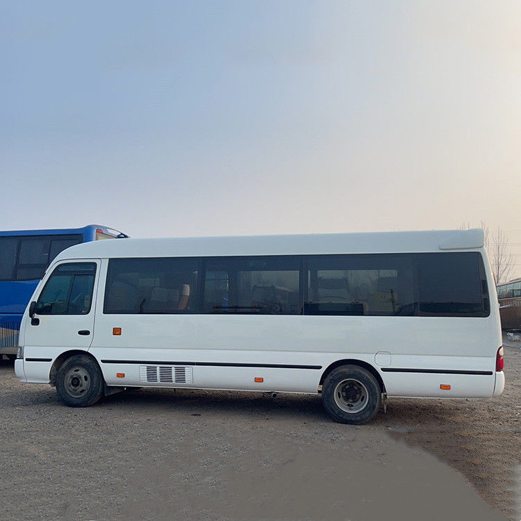 Toyota Coaster Bus usado LHD 30 assentos 7005*2040*2785mm para exigência do cliente