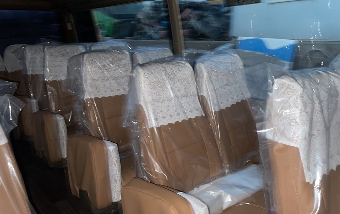 30 lugares Toyota Coaster Usado em boas condições 7005*2040*2785 Capacidade do motor 6-8L