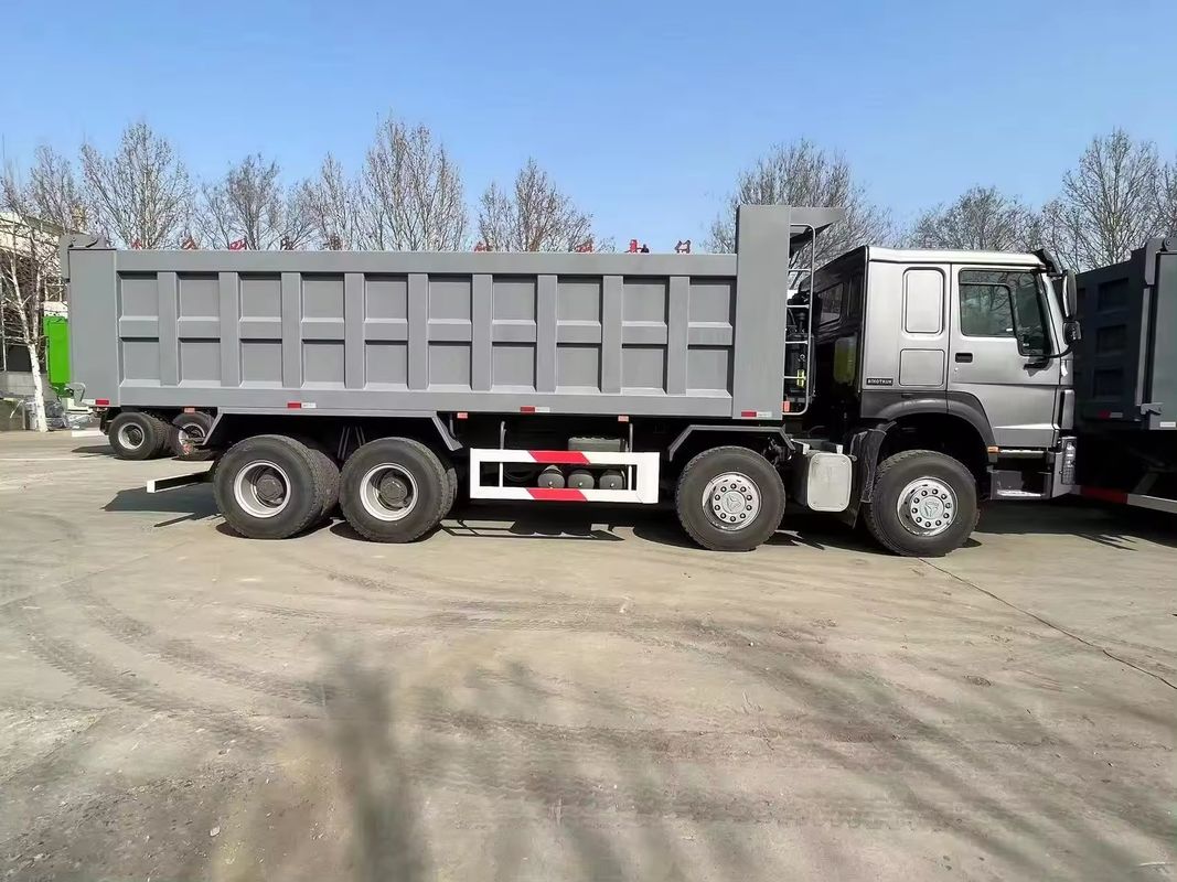 400HP Sinotruk Howo LHD 12 Rodas 8x4 camiões de despejo camiões de descarga com caixa de engrenagem manual