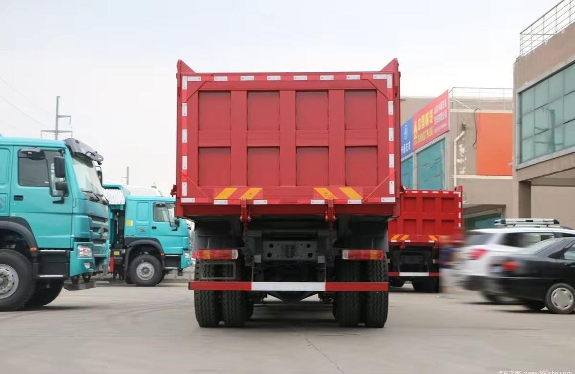Howo 8x4 12 Rodas Usado de Carrinho 40 Tons 380 HP Carrinho pesado de descarga com direção esquerda