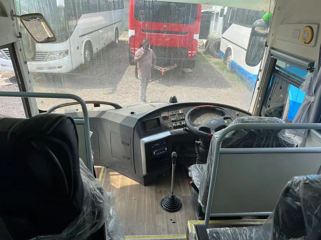 9.726L Capacidade do motor Autobuses de segunda mão Autobuses 39 lugares Autobuses turísticos diesel