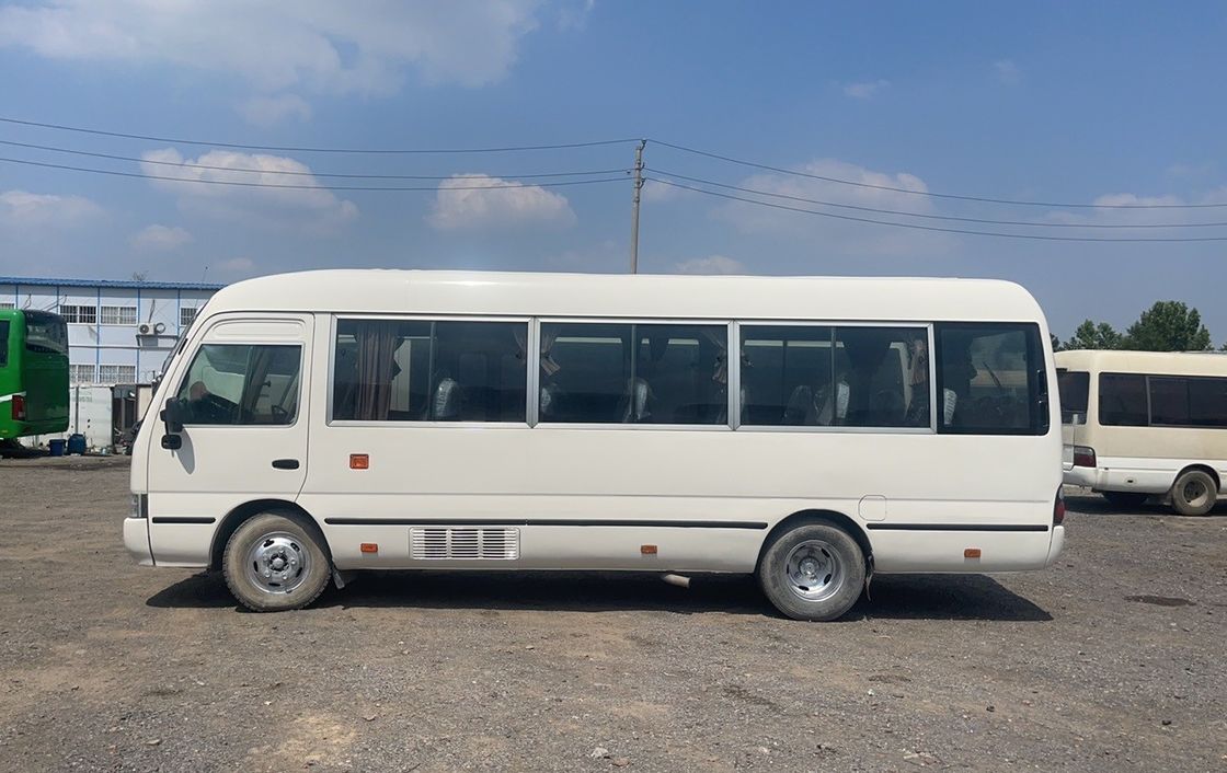 7.00R16 Pneus em bom estado Diesel usado Toyo ta Coaster Bus Requisito do cliente