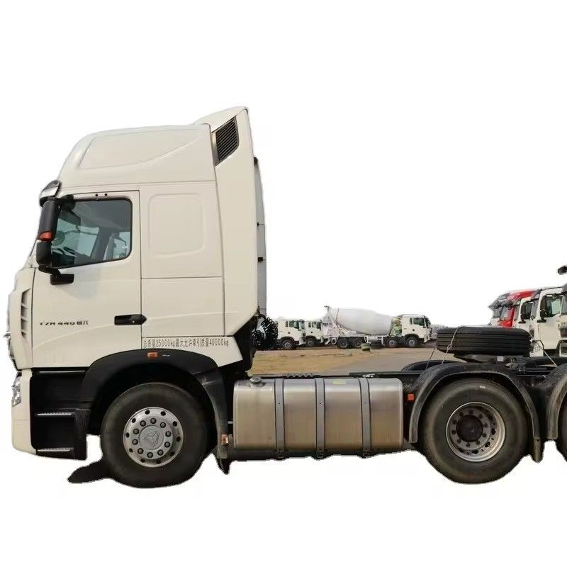 Sinotruk Howo 6x4 caminhão de tração de 10 rodas usado 371hp 440hp cilindros 6 Pneus número 10
