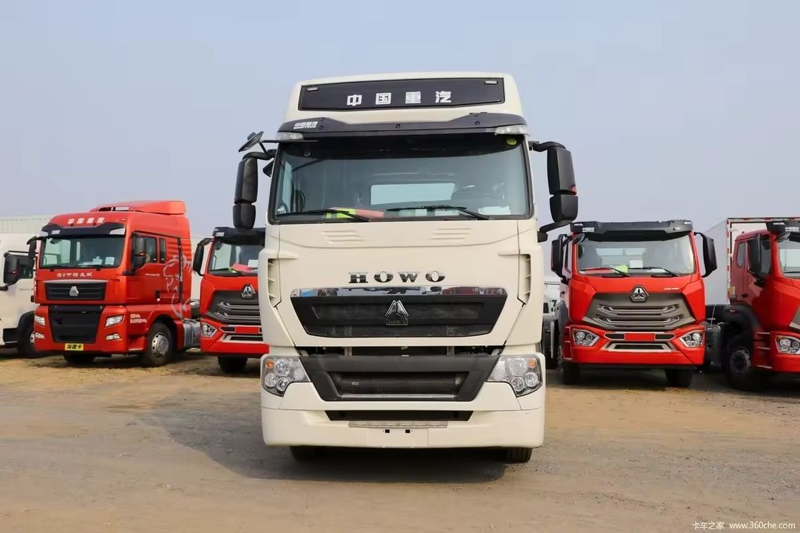 Sinotruk Howo 6x4 caminhão de tração de 10 rodas usado 371hp 440hp cilindros 6 Pneus número 10