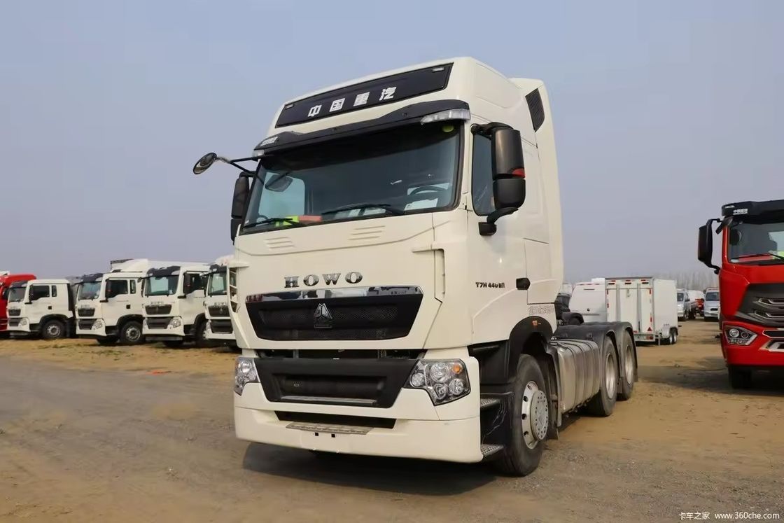 Sinotruk Howo 6x4 caminhão de tração de 10 rodas usado 371hp 440hp cilindros 6 Pneus número 10