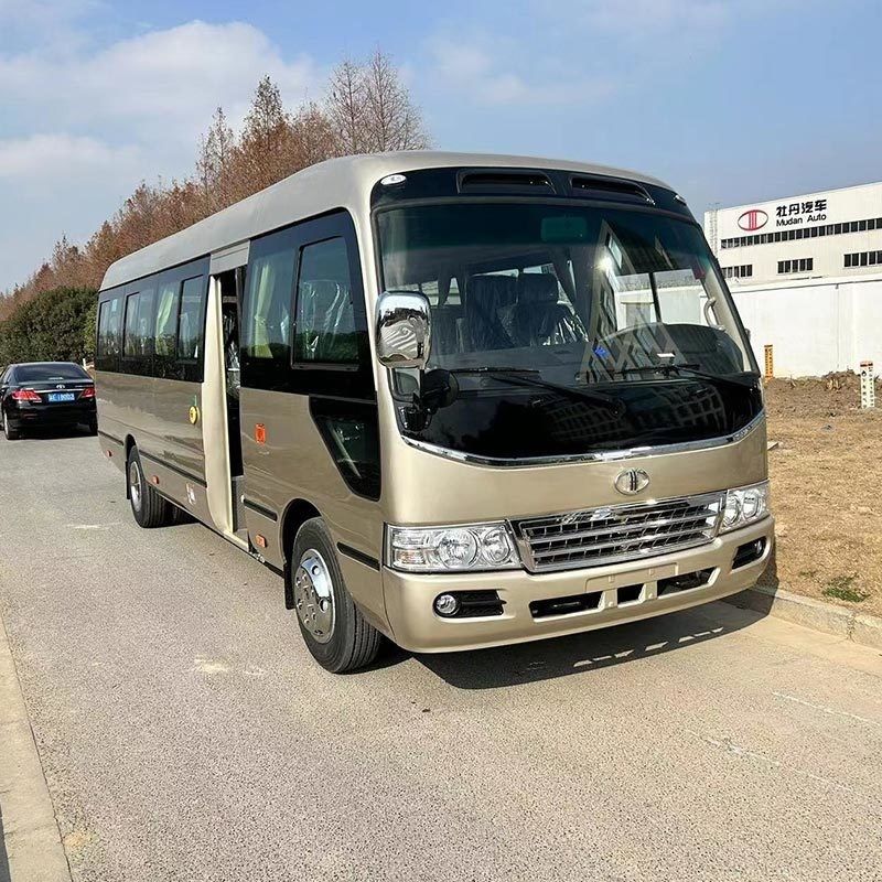 30 autocarros Toyo ta Coaster de 1 assento com capacidade de motor de 4L Euro 2 e 1