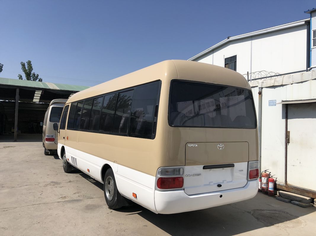O autocarro Toyota Coaster de 29 lugares renovado mais quente da África com motor 15B-FT