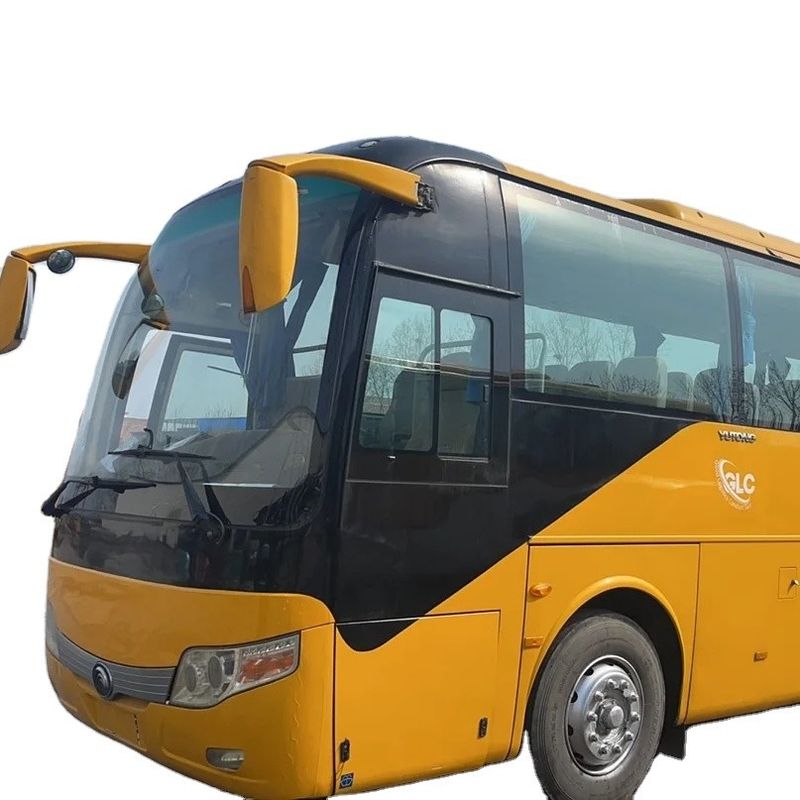Autobuses de passageiros de luxo de 51 lugares com motores traseiros espaçosos e confortáveis