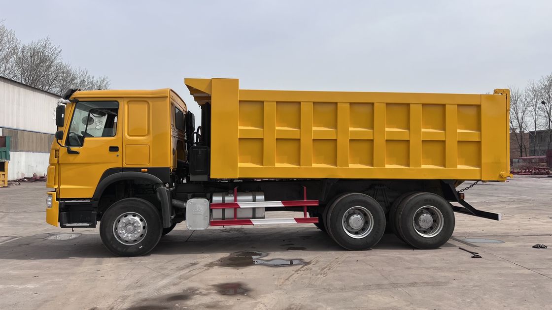 Howo 6x4 40tons 45 Tons Yellow Tipper Dump Truck Para Projetos de Construção Pesada