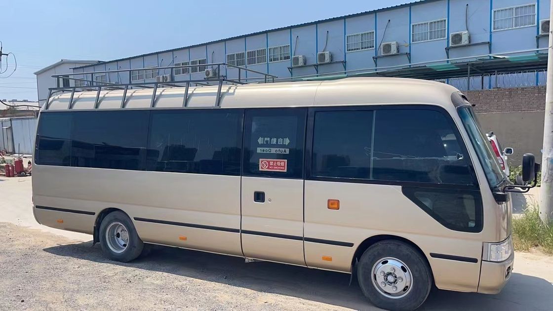 Autocarro Usado Toyota Coaster no Japão 30 lugares com motor 1HZ e pneus 9.00R20