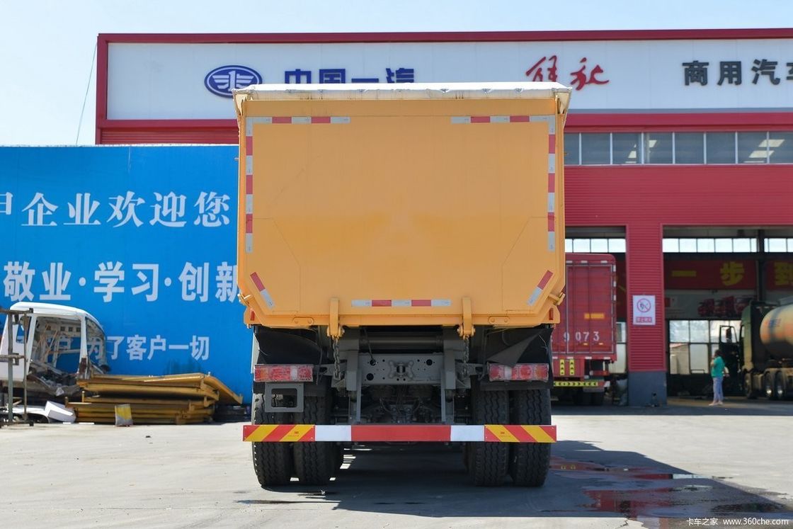 Segmento de camião pesado Sinotruk 371hp camião de descarga usado 8*4 camião para benefício